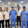 Representantes da empresa Tuoren vêm da China para visitar a Santa Casa de Santos